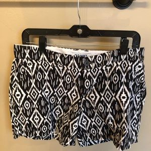 Old Navy Shorts Size 6